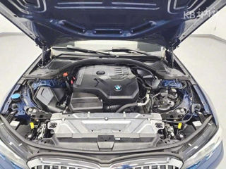 BMW 3 Series foto 5