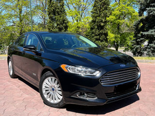 Ford Fusion foto 1