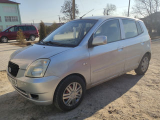 KIA Picanto foto 2