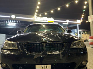 BMW 5 Series foto 3