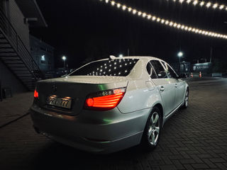 BMW 5 Series foto 2