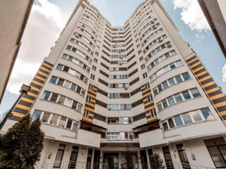 Apartament cu 3 camere, 103 m², Centru, Chișinău foto 3