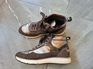 Ghete Converse, pantofi Reserved si altele foto 7