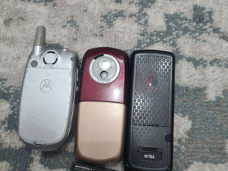 3 telefoane motorola. 200 lei pentru toate 3. фото 1