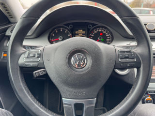 Volkswagen Passat foto 12