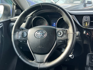 Toyota Auris foto 11