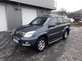 Toyota Land Cruiser Prado foto 5