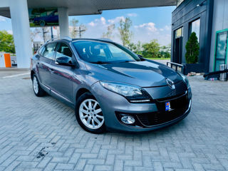 Renault Megane foto 1