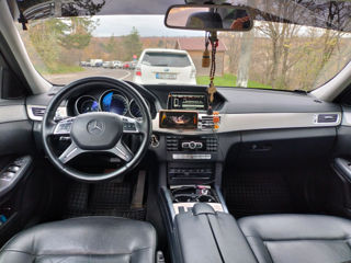 Mercedes E-Class foto 3