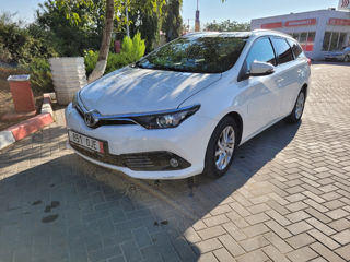 Toyota Auris foto 2