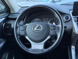 Lexus NX Series foto 11