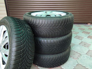 Vând roti 205 / 55 R16