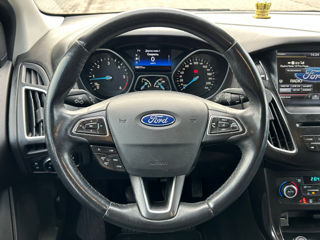 Ford Focus foto 11