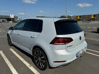 Volkswagen Golf foto 6