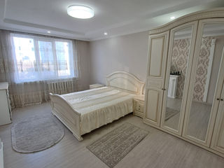 Apartament cu 1 cameră, 42 m², Centru, Chișinău foto 2