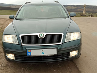 Skoda Octavia foto 3