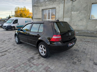 Volkswagen Golf foto 5