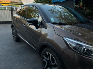 Renault Captur фото 9