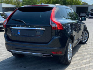 Volvo XC60 фото 4