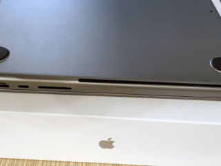 Macbook Pro 16 2023 M2 Max 32Gb & 1Tb foto 7