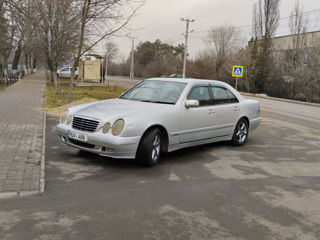 Mercedes E-Class