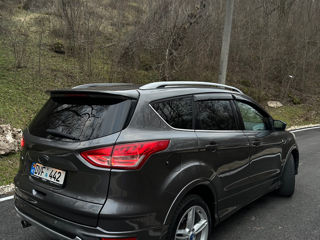 Ford Kuga foto 3