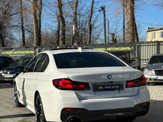 BMW 5 Series foto 4