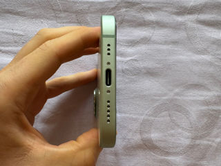 IPhone 15 Green 256GB foto 4
