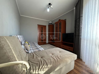 Apartament cu 2 camere, 68 m², Centru, Chișinău foto 5