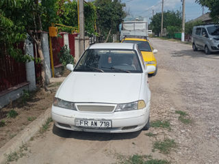 Daewoo Nexia foto 1