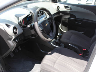 Chevrolet Aveo foto 7