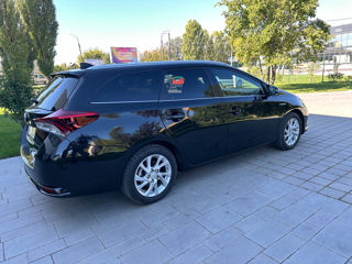 Toyota Auris foto 6