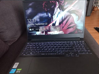 Laptop gaming foto 1