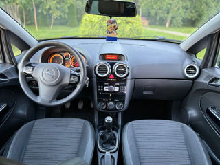 Opel Corsa foto 7