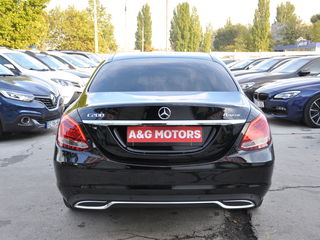 Mercedes C Class foto 7