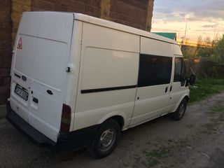 Ford Transit foto 1