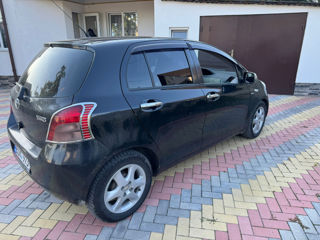 Toyota Yaris foto 5