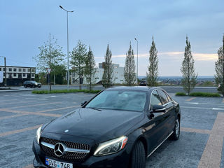 Mercedes C-Class foto 3