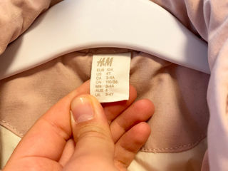 Осенняя/ зимняя куртка на 3-4 года H&M foto 3