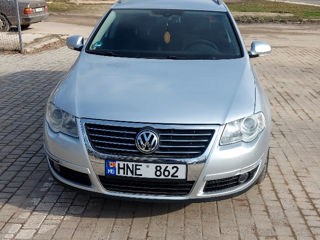 Volkswagen Passat foto 2