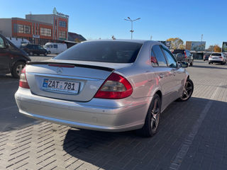 Mercedes E-Class foto 4