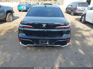 BMW 7 Series foto 6