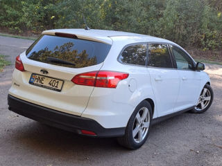 Ford Focus foto 4