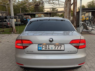 Skoda Superb foto 6