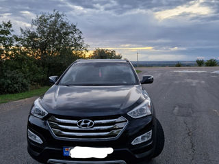 Hyundai Santa FE foto 1