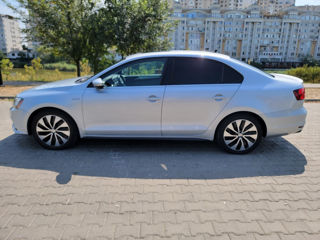 Volkswagen Jetta foto 2