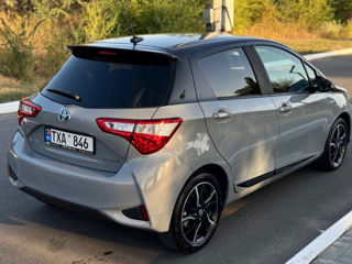 Toyota Yaris foto 3