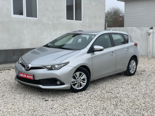 Toyota Auris foto 4