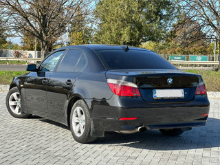 BMW 5 Series foto 5