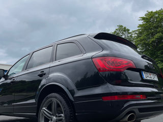 Audi Q7 foto 2